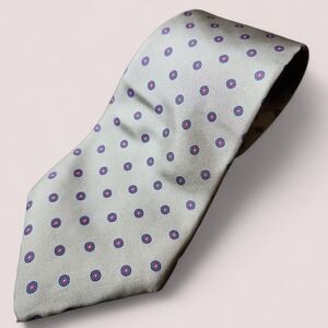 CHRISTIAN DIOR | Elegant Brown Standard Italian Silk Tie with Blue Red Accents